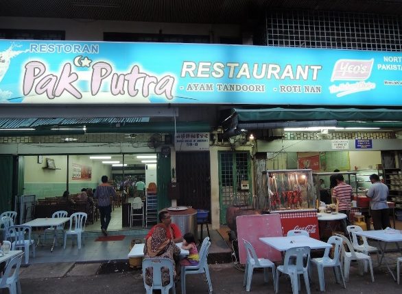 20 Tempat Makan Popular Di Melaka - TCER.MY